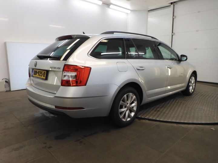 Photo 2 VIN: TMBJP9NE9J0234793 - SKODA OCTAVIA 