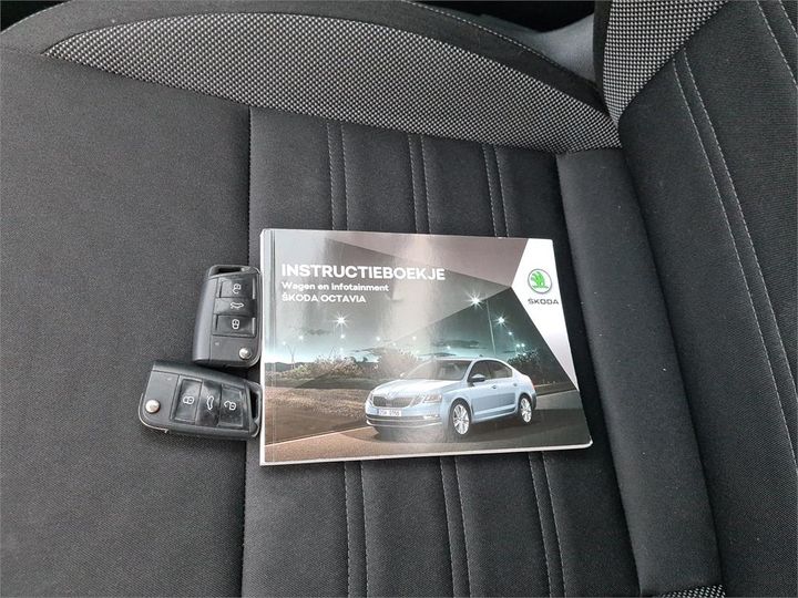 Photo 14 VIN: TMBJP9NE9J0279751 - SKODA OCTAVIA 