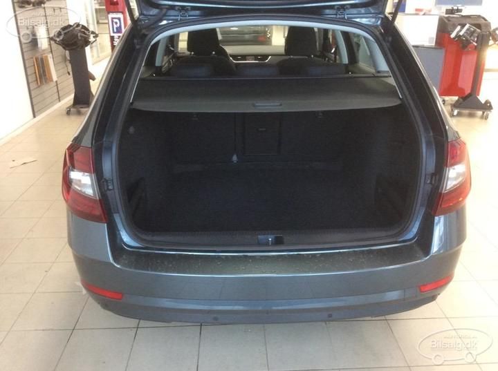 Photo 8 VIN: TMBJP9NE9K0203366 - SKODA OCTAVIA 