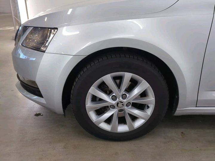 Photo 6 VIN: TMBJP9NE9K0203576 - SKODA OCTAVIA 