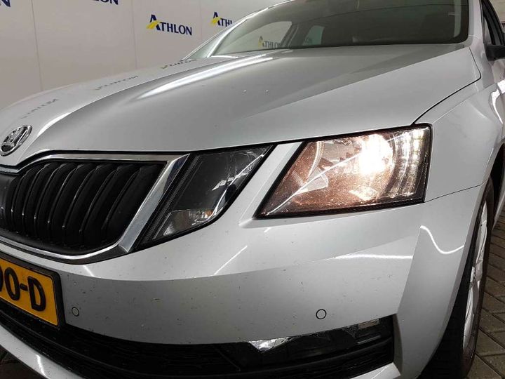 Photo 12 VIN: TMBJP9NEXJ0131804 - SKODA OCTAVIA 