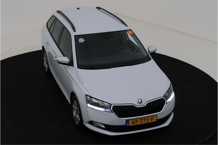 Photo 2 VIN: TMBJR6NJ2KZ063663 - SKODA FABIA 