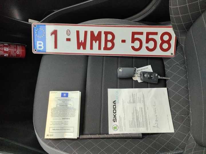 Photo 3 VIN: TMBJR6NJ3KZ163318 - SKODA FABIA 