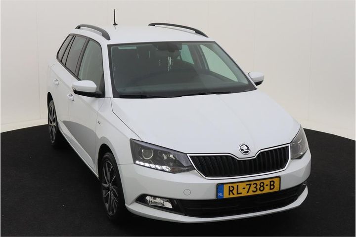 Photo 2 VIN: TMBJR6NJ6JZ101667 - SKODA FABIA 