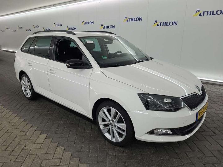 Photo 2 VIN: TMBJR6NJ8JZ134525 - SKODA FABIA 