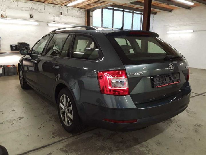 Photo 3 VIN: TMBJR7NE5J0307799 - SKODA OCTAVIA 