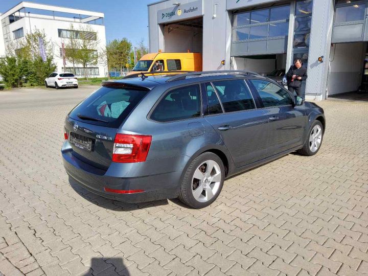 Photo 11 VIN: TMBJR7NE6K0229647 - SKODA OCTAVIA 