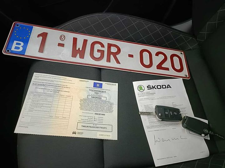 Photo 4 VIN: TMBJR7NU0K2051763 - SKODA KAROQ 