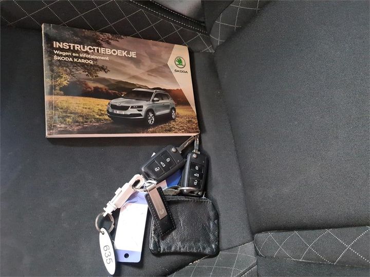 Photo 9 VIN: TMBJR7NU1KJ008605 - SKODA KAROQ 