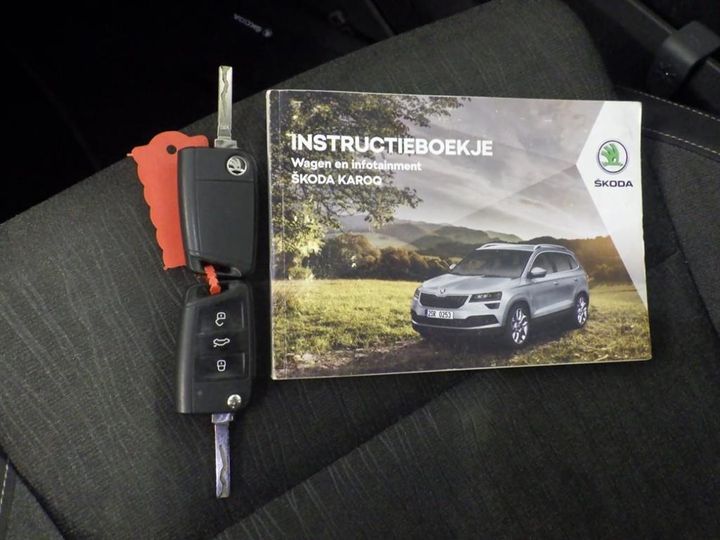 Photo 9 VIN: TMBJR7NU8K2056869 - SKODA KAROQ 