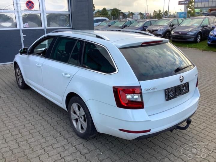 Photo 5 VIN: TMBJR9NE1K0252331 - SKODA OCTAVIA 