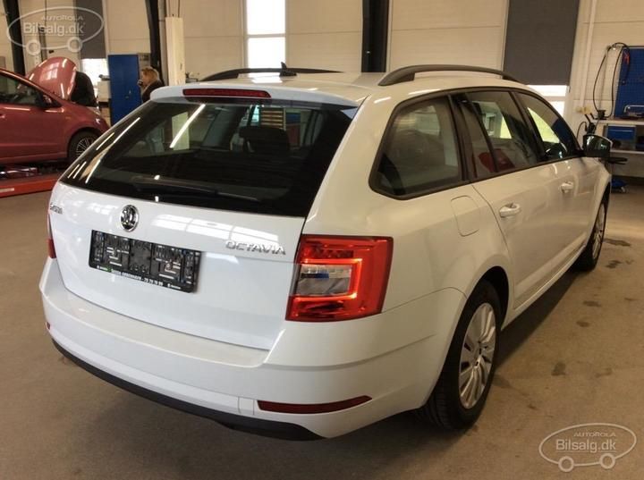 Photo 15 VIN: TMBJR9NE1L0083106 - SKODA OCTAVIA 