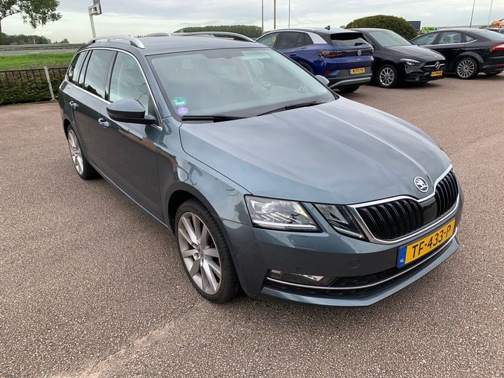 Photo 4 VIN: TMBJR9NE3J0314262 - SKODA OCTAVIA 