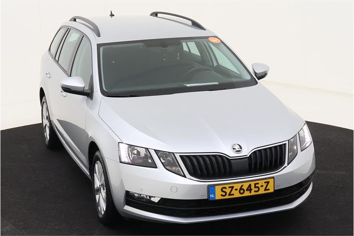 Photo 2 VIN: TMBJR9NE4J0336173 - SKODA OCTAVIA 