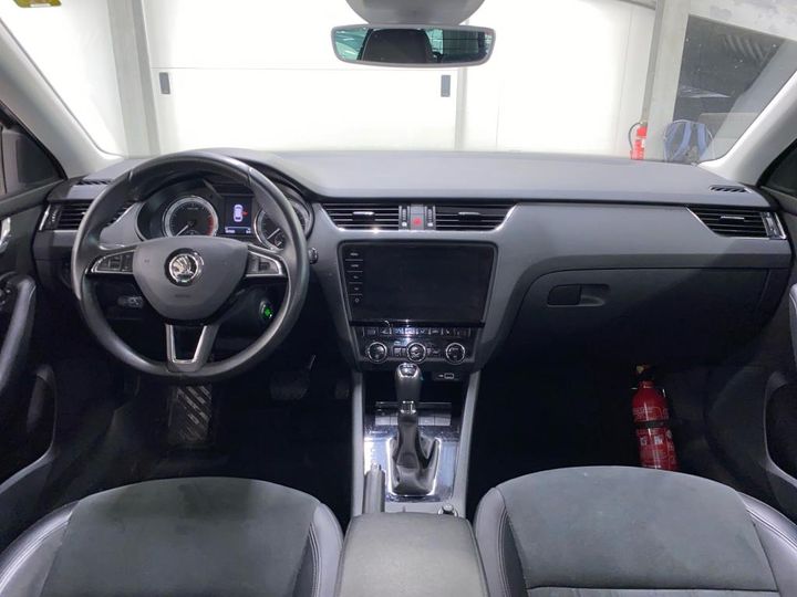 Photo 11 VIN: TMBJR9NE4K0172070 - SKODA OCTAVIA 