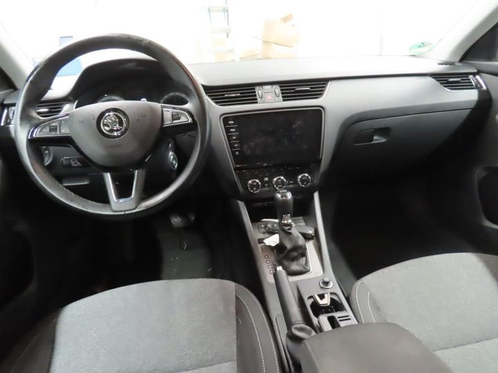 Photo 5 VIN: TMBJR9NE4K0182100 - SKODA OCTAVIA 