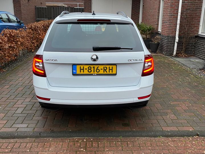 Photo 2 VIN: TMBJR9NE4L0023093 - SKODA OCTAVIA 