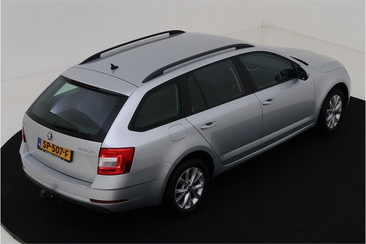 Photo 3 VIN: TMBJR9NE7J0318640 - SKODA OCTAVIA 