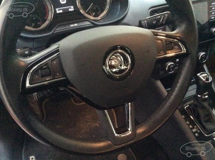 Photo 9 VIN: TMBJR9NE7L0100409 - SKODA OCTAVIA 