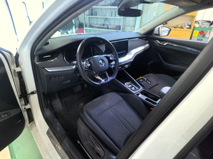 Photo 2 VIN: TMBJW7NX8MY123215 - SKODA OCTAVIA 