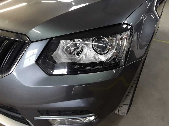 Photo 19 VIN: TMBLD75L7HN714025 - SKODA YETI 