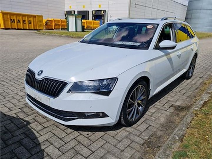 Photo 1 VIN: TMBLH9NP5H7549633 - SKODA SUPERB 