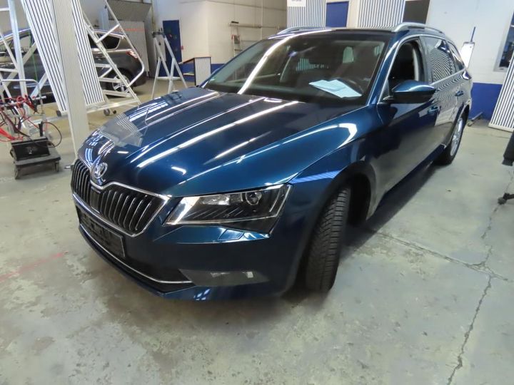 Photo 1 VIN: TMBLH9NP8H7525858 - SKODA SUPERB 