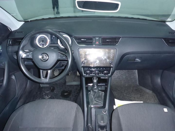 Photo 7 VIN: TMBLJ7NE0J0059428 - SKODA OCTAVIA 