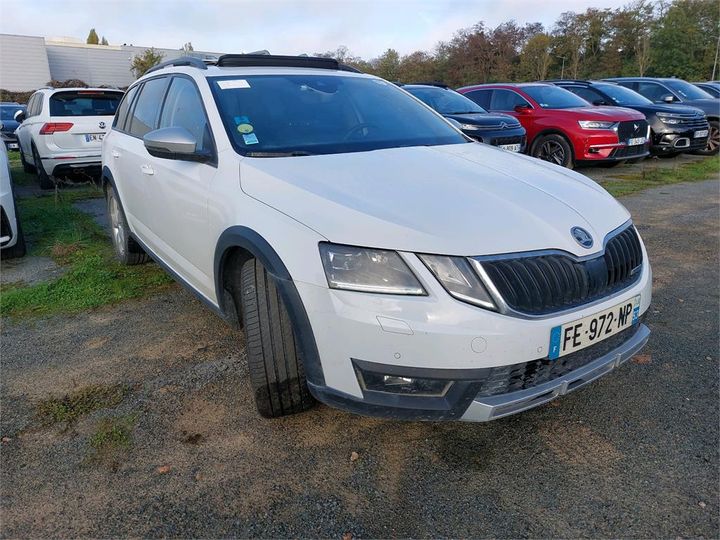 Photo 2 VIN: TMBLJ7NE8K0152070 - SKODA OCTAVIA 