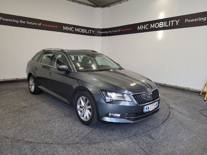 Photo 4 VIN: TMBLJ7NP2K7048585 - SKODA SUPERB 