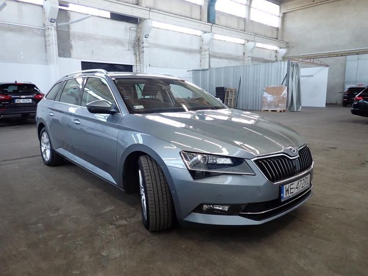 Photo 2 VIN: TMBLJ7NP6J7518549 - SKODA SUPERB 