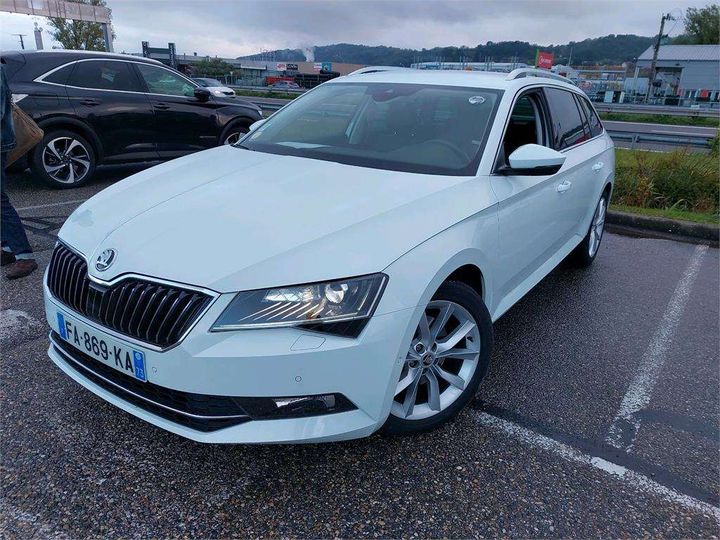 Photo 1 VIN: TMBLJ7NP6J7589766 - SKODA SUPERB 