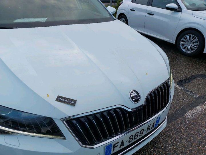 Photo 15 VIN: TMBLJ7NP6J7589766 - SKODA SUPERB 