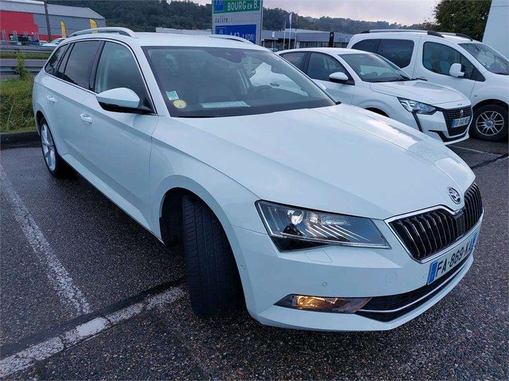 Photo 26 VIN: TMBLJ7NP6J7589766 - SKODA SUPERB 