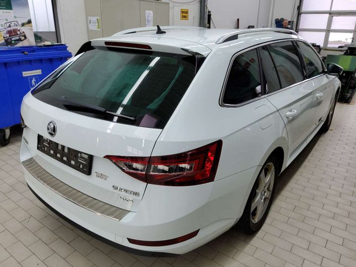 Photo 7 VIN: TMBLJ7NP7J7534534 - SKODA SUPERB 