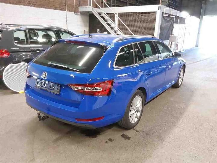 Photo 6 VIN: TMBLJ7NPXK7044476 - SKODA SUPERB 