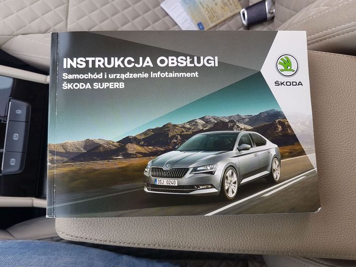 Photo 21 VIN: TMBLJ9NP0J7594523 - SKODA SUPERB 