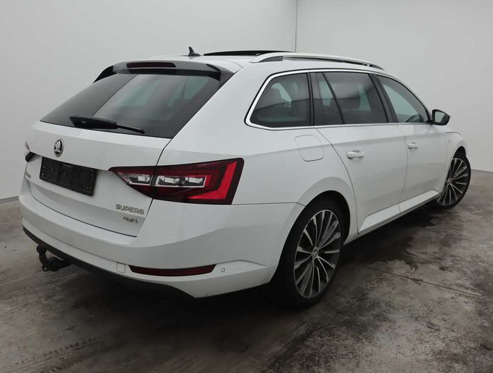 Photo 2 VIN: TMBLJ9NP2H7518697 - SKODA SUPERB 