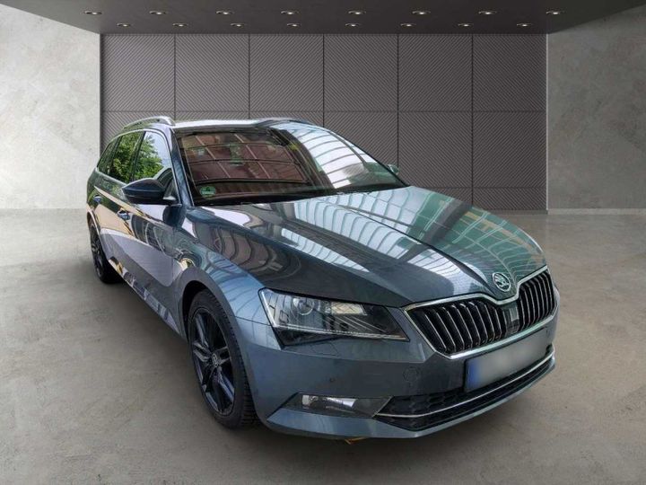 Photo 1 VIN: TMBLJ9NP2K7059632 - SKODA SUPERB 