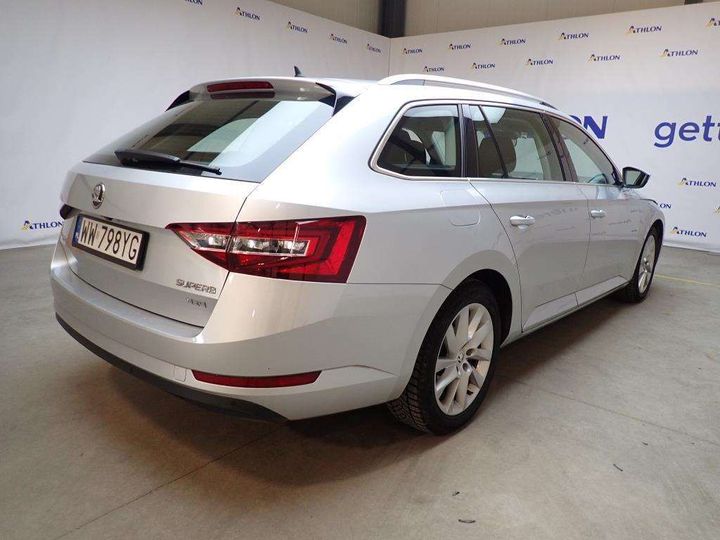 Photo 3 VIN: TMBLJ9NP5J7588362 - SKODA SUPERB 