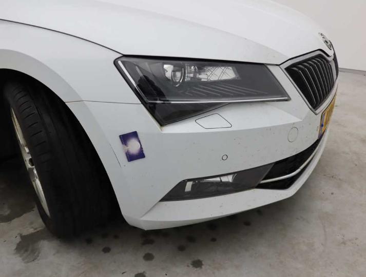 Photo 21 VIN: TMBLJ9NP8H7021430 - SKODA SUPERB 