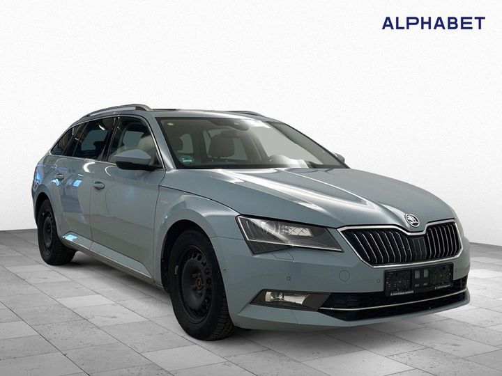 Photo 2 VIN: TMBLJ9NP8J7605588 - SKODA SUPERB 