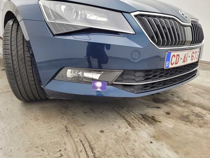 Photo 30 VIN: TMBLJ9NP9H7556329 - SKODA SUPERB 