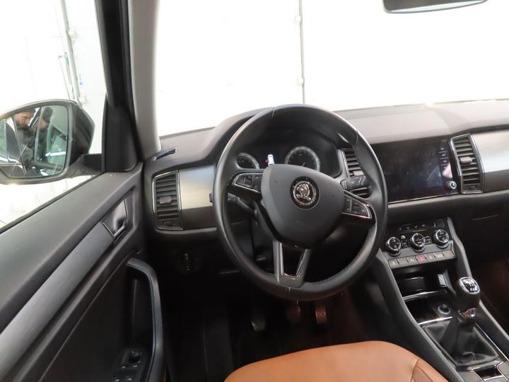 Photo 3 VIN: TMBLJ9NS9J8074660 - SKODA KODIAQ 