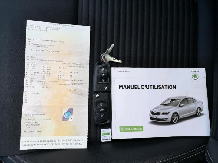 Photo 9 VIN: TMBLK7NE6H0160254 - SKODA OCTAVIA 