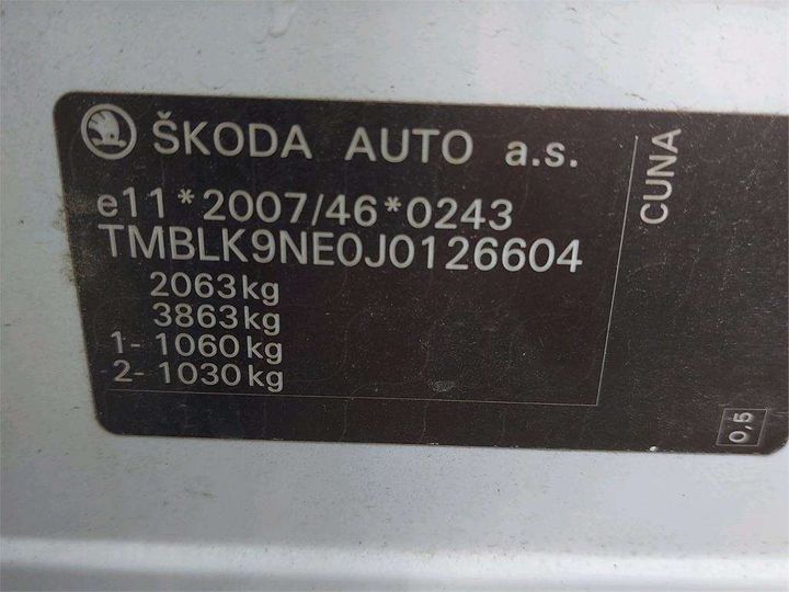 Photo 8 VIN: TMBLK9NE0J0126604 - SKODA OCTAVIA 