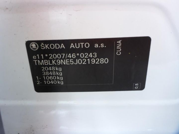 Photo 12 VIN: TMBLK9NE5J0219280 - SKODA OCTAVIA 