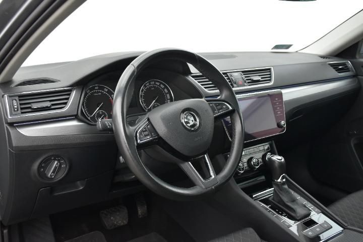 Photo 11 VIN: TMBLP7NP2K7048682 - SKODA SUPERB ESTATE 