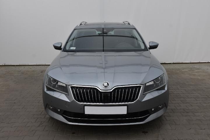 Photo 8 VIN: TMBLP7NP2K7048682 - SKODA SUPERB ESTATE 