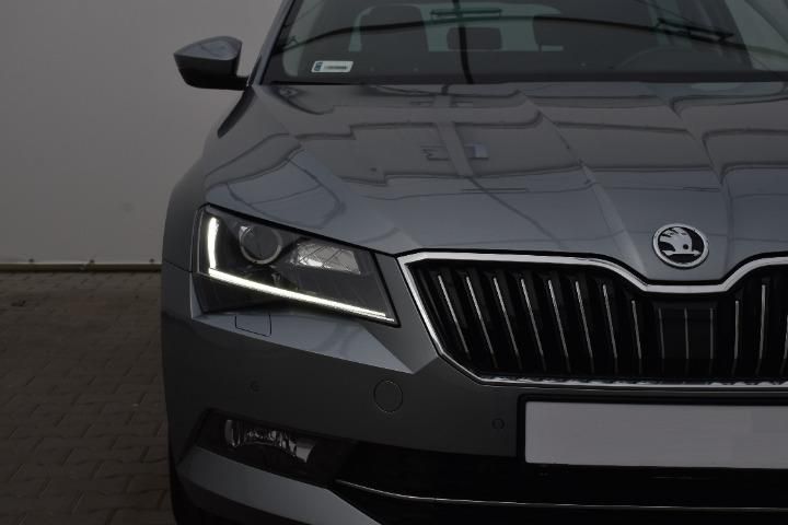 Photo 9 VIN: TMBLP7NP2K7048682 - SKODA SUPERB ESTATE 